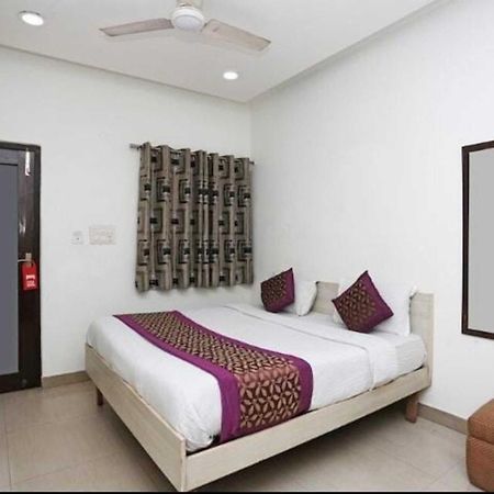 Deluxe Rooms In Jangpura Nova Deli Exterior foto