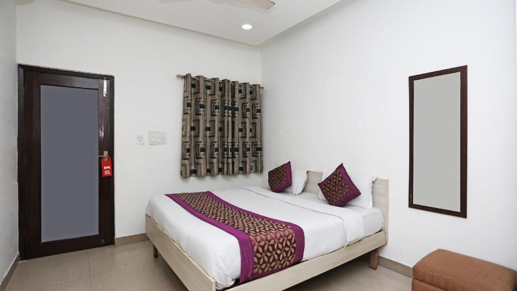 Deluxe Rooms In Jangpura Nova Deli Exterior foto